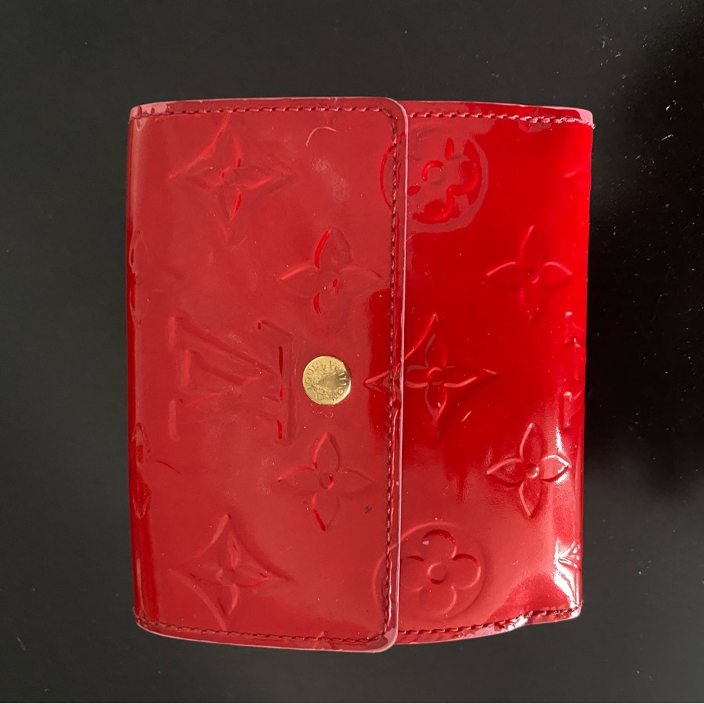 Louis Vuitton Red Vernis Elise Wallet
